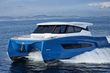 2025 Aventura 38SC