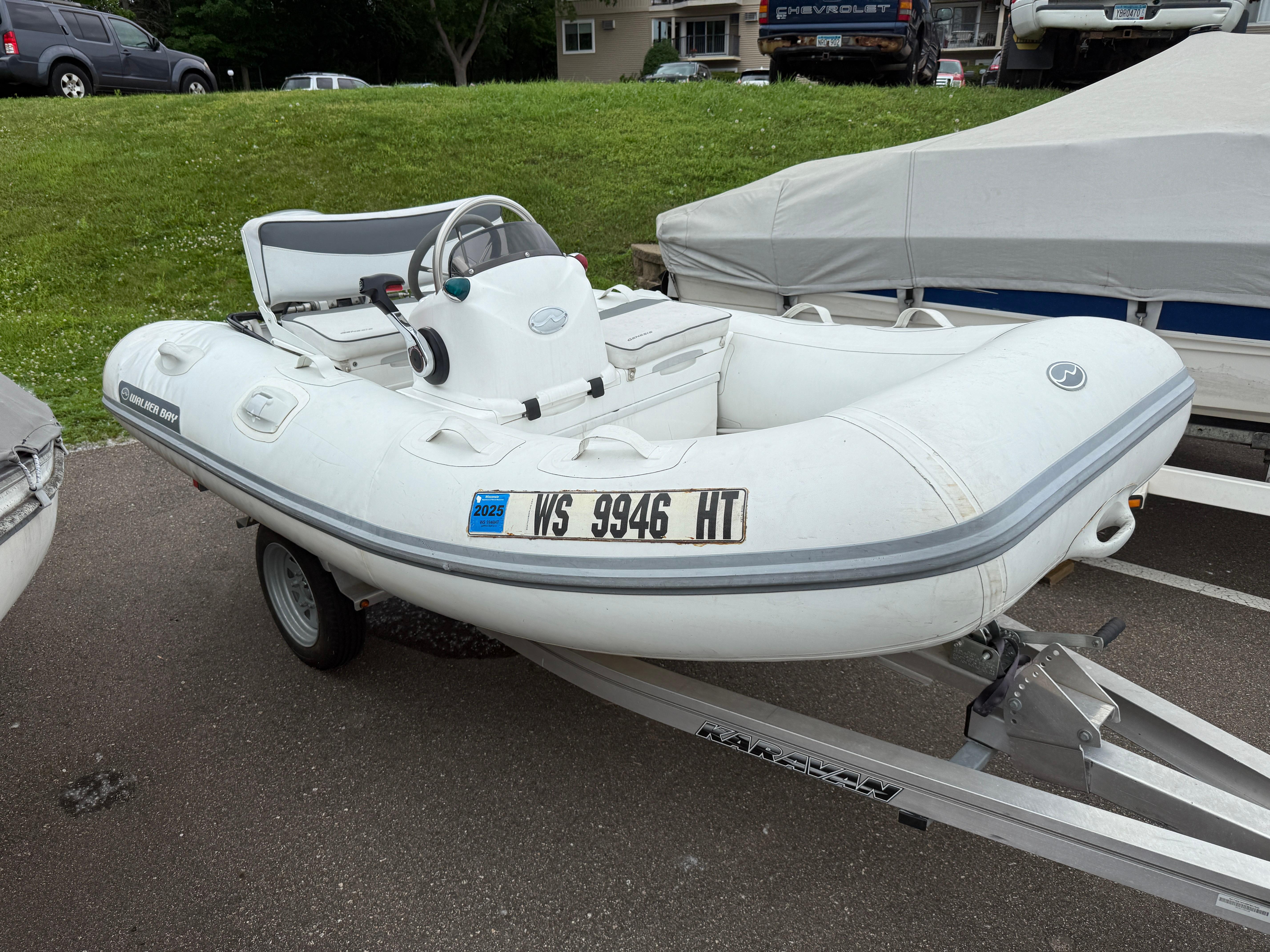 2011 Walker Bay Console Genesis 310FTD