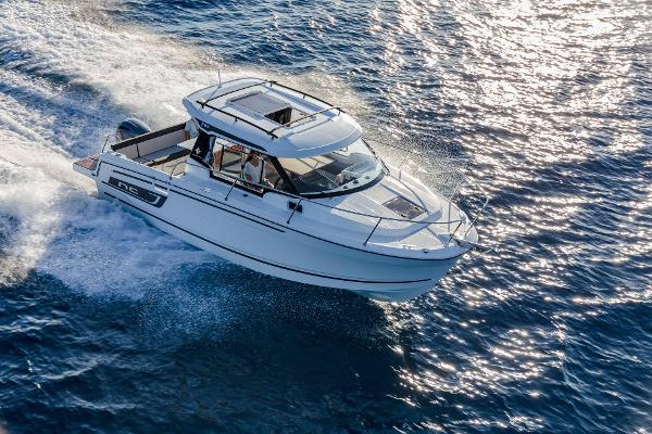 2025 Jeanneau NC 795 Series 2