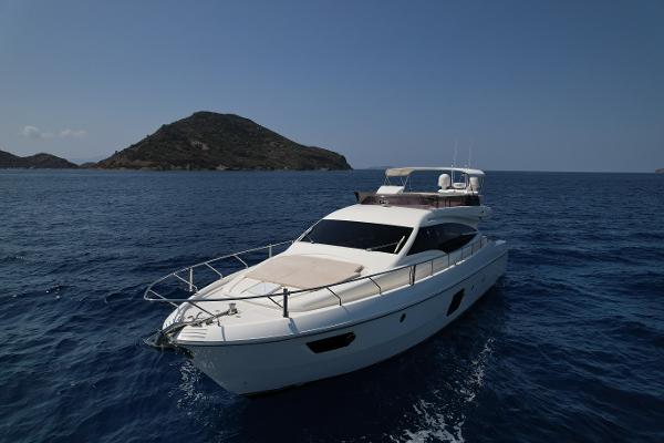 2013 Ferretti Yachts 620
