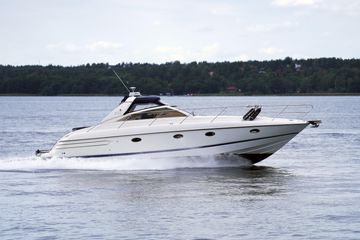 2004 Princess V42