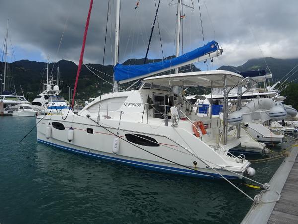 2010 Robertson LEOPARD 384
