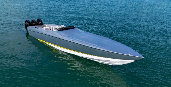 Nor-Tech 3900 Super-VEE 2017 Nor-Tech 3900 Super-VEE boat on calm blue water.