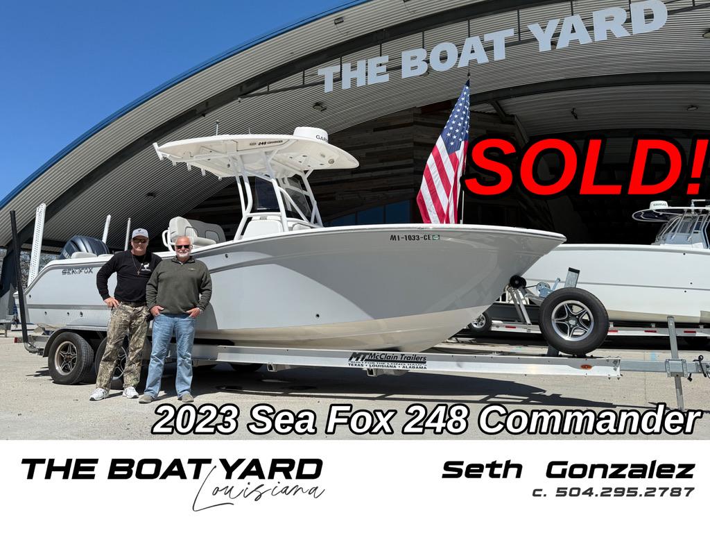 2023 Sea Fox 248 Commander