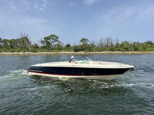 Chris-Craft Launch 30 2019 Chris-craft Launch 30 - Image 1