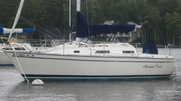 Perry Design Review: Pearson 27