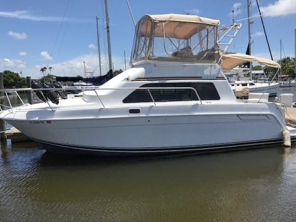 Mainship 31 Sedan Bridge Used Boat Review