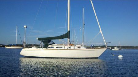 Perry Design Review: Bristol 33.3