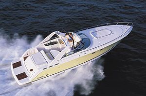 Donzi 39ZSC: Powerboat Profile