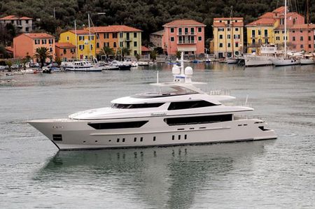 The Yacht Insider: An all-new Steel Flagship from Sanlorenzo