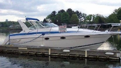 Donzi 3250: Used Boat Review