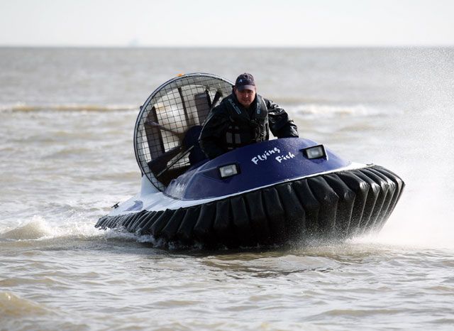 Video First Look: Flying Fish Hovercraft