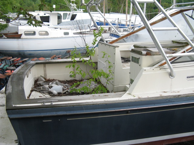 8 Ways To Get Rid of That Old Boat