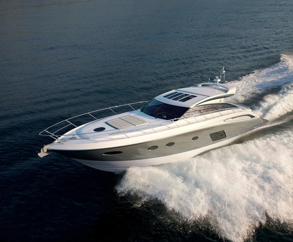 10 Top Motor Yachts and Power Cruisers of 2013