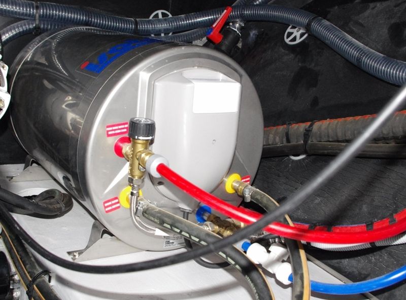 Will My Old Hot Water Heater Hoses Work with a New Heater?