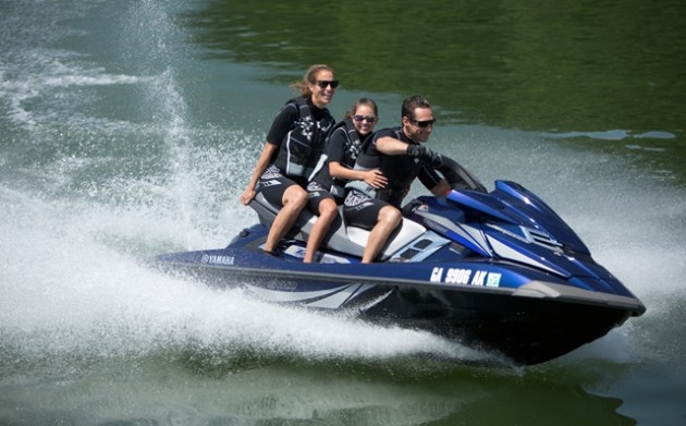 2014 Yamaha Fx Cruiser Svho Pwc Test Unrestrained Performance And - 