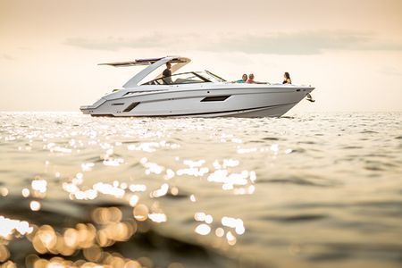 Cruisers 328 Bow Rider: Bow Rider, or Weekender?