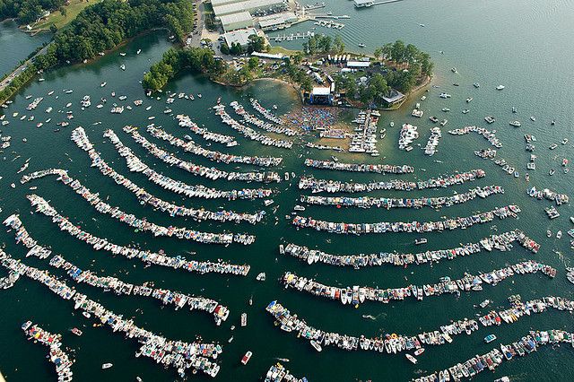 Free Concerts By Boat