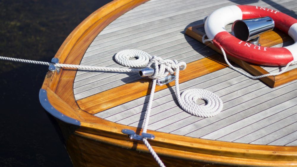 How To Apply Varnish A Wooden Boat Boats Com How To Apply Varnish A Wooden Boat