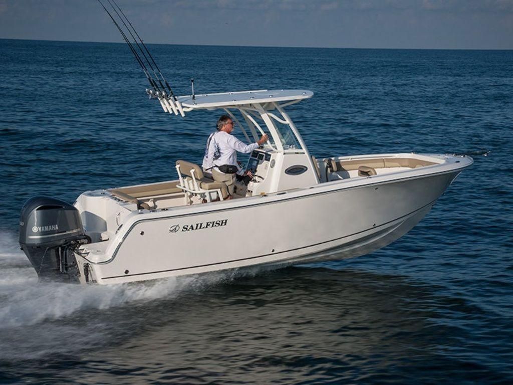 5 Best Types of Saltwater Boats for Beginners - Take Me Fishing