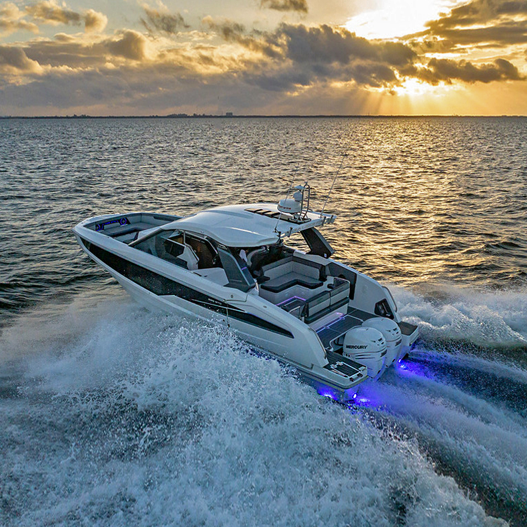 Galeon Yachts Introduces 325 GTO With MarineMax