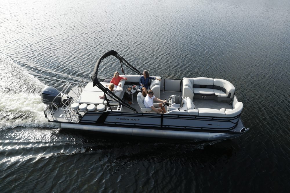 2022 Starcraft CX 25 DL Bar is a pontoon you can pull up to the sandbar in confidence.