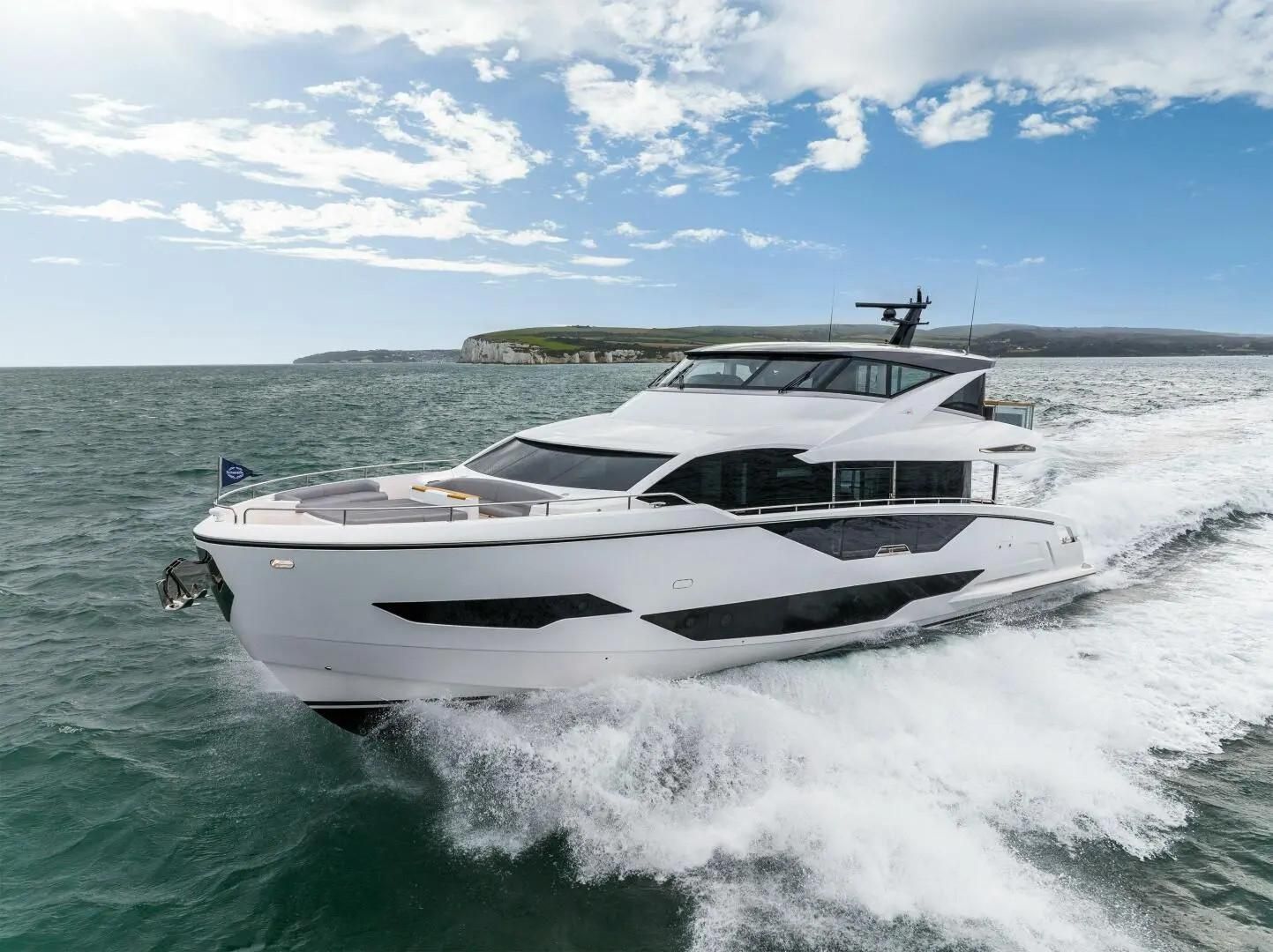 Sunseeker Ocean 182