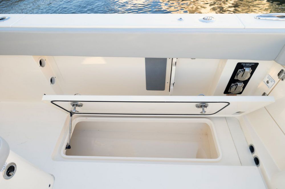 Scout 357 LXF S-Class: Angling Indulgence - boats.com