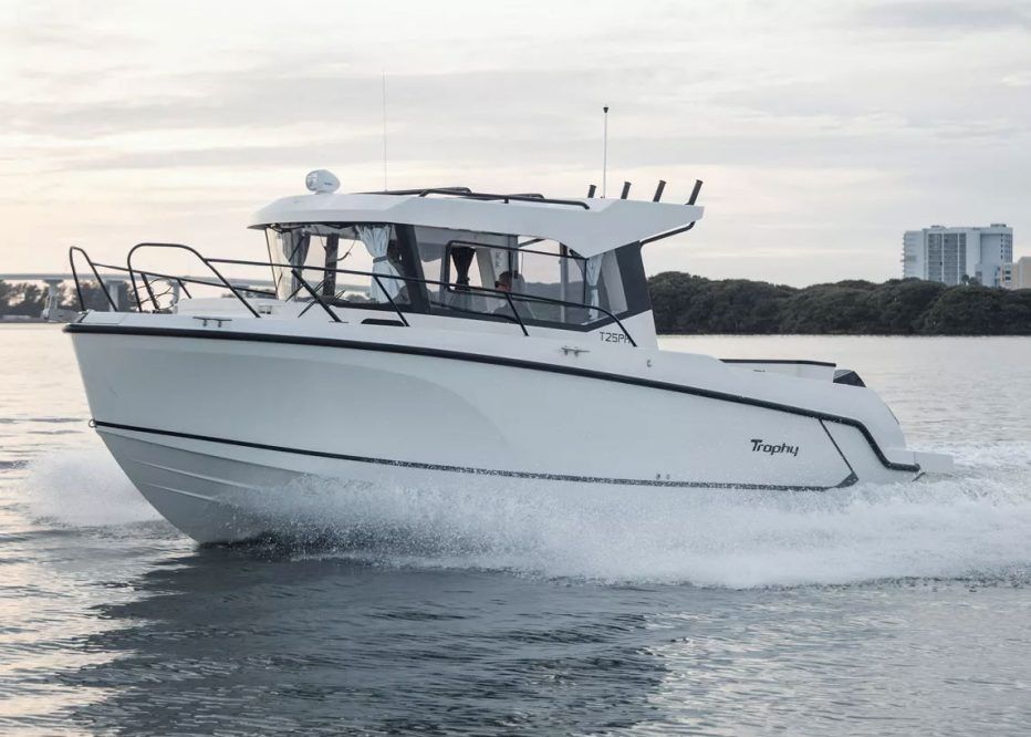 bayliner t25 pilothouse 