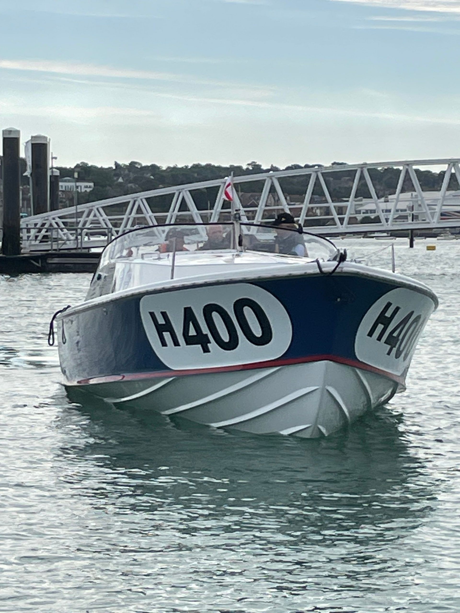 H400