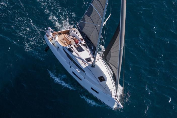 2025 Jeanneau Sun Odyssey 350