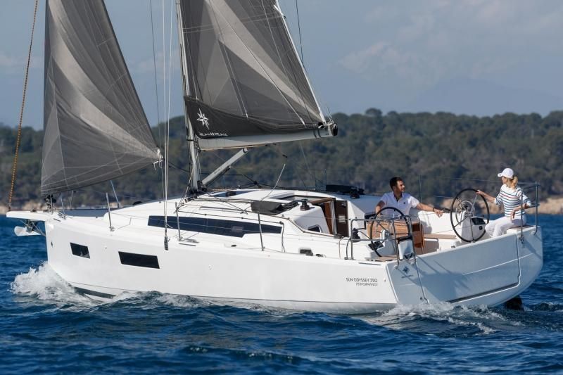 2025 Jeanneau Sun Odyssey 350