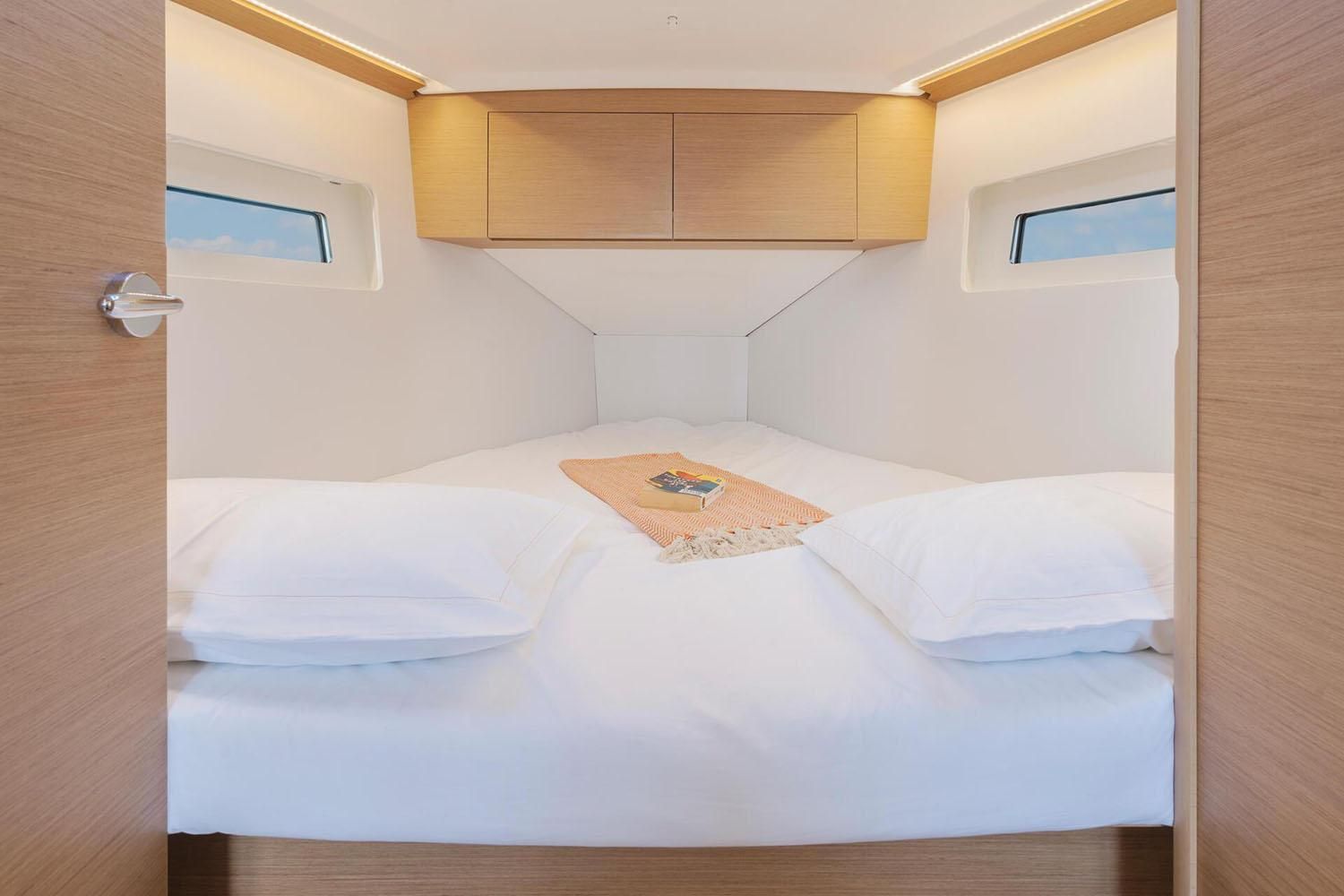 2025 Jeanneau Sun Odyssey 350